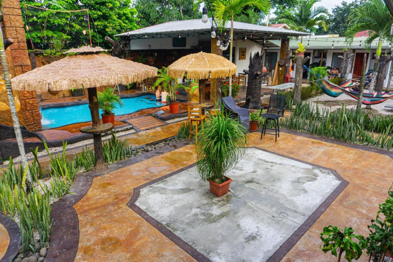 Хостел Arenal Poshpacker Ла Фортуна Экстерьер фото